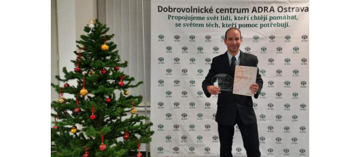 Ocenění „Dobrovolník roku 2021“ získal dobrovolník ADRA  Peter Chvojka 